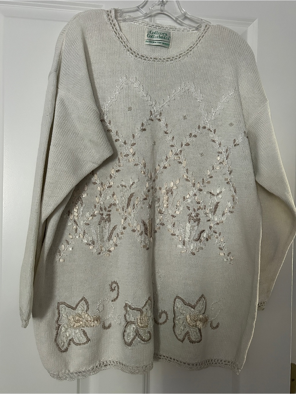 Colleen’s Collectibles Vintage Cream Floral Embroidered Women’s Sweater Sz XL